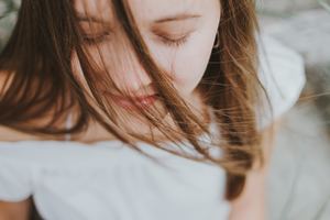 L(instant présent : réapprendre à écouter la nature, son corps, à renouer avec ses sensations, ses émotions. Gestion du stress.