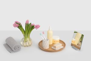 Nettoyer sa peau fait partie de votre hygiène au quotidien et entretien votre peau, lui permettant de bien respirer.